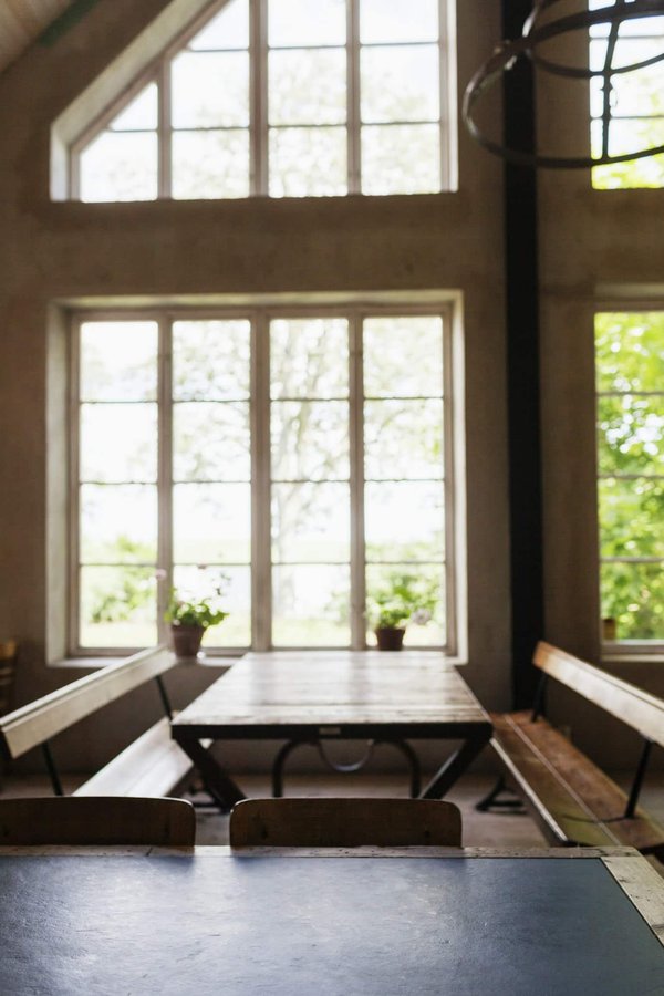 Table et banc en bois : quelle essence choisir pour ces meubles ?